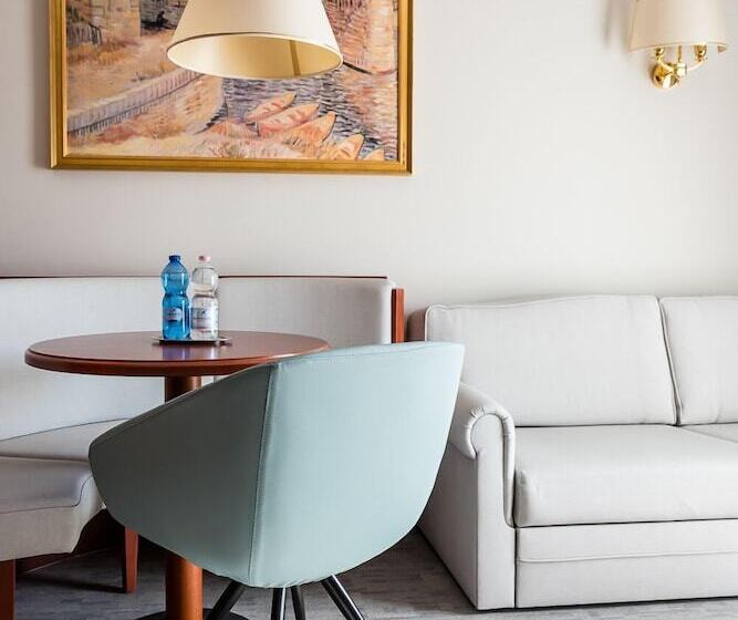 جناح سوبيريور, Mediterranee Family Hotel & Spa