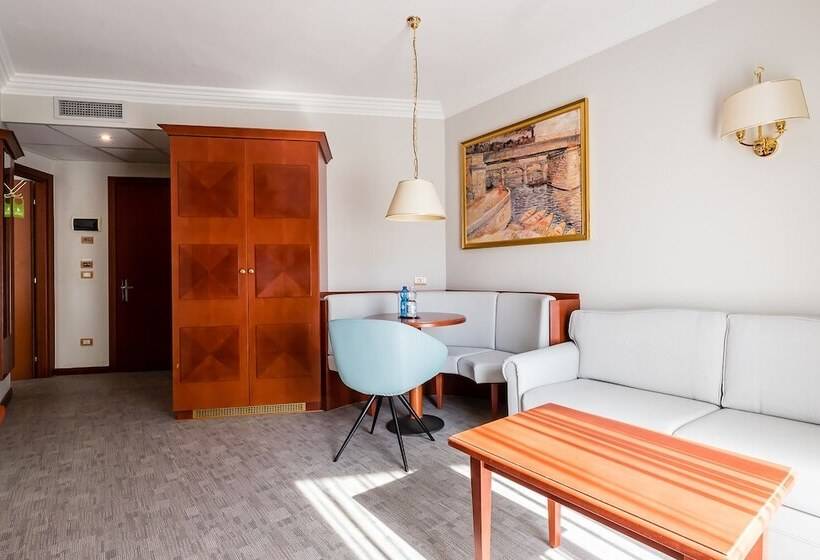 جناح بريميوم, Mediterranee Family Hotel & Spa