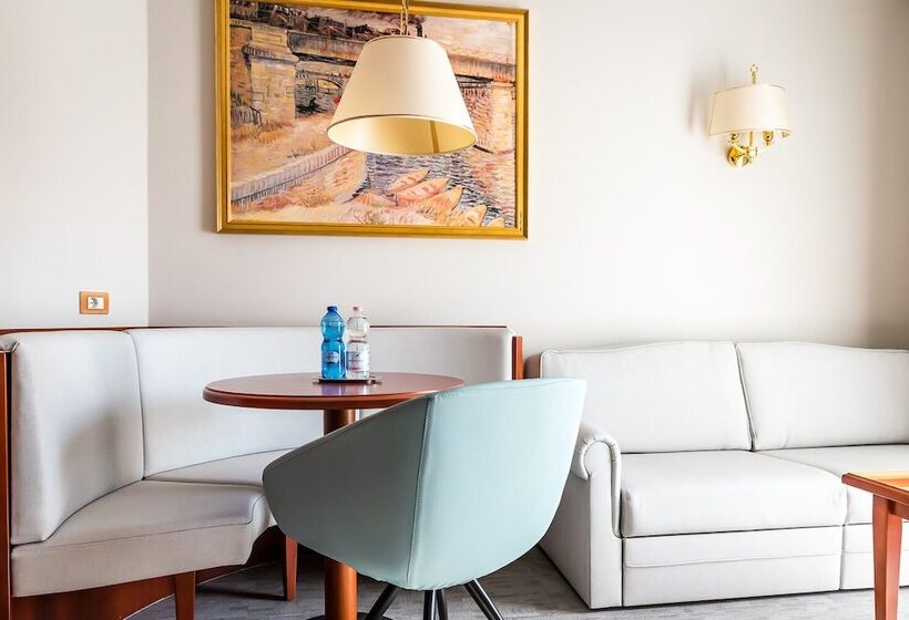 프리미엄 스위트, Mediterranee Family Hotel & Spa