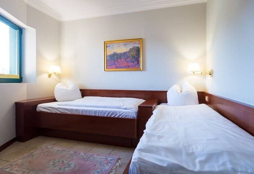 جناح بريميوم, Mediterranee Family Hotel & Spa