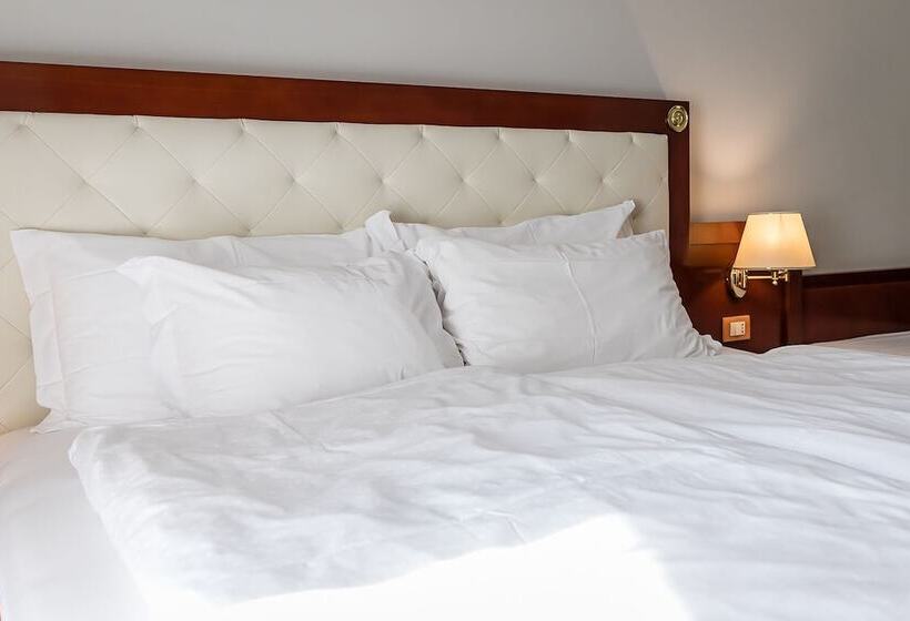 جناح عائلي, Mediterranee Family Hotel & Spa