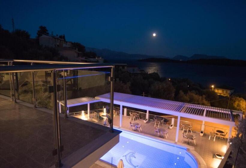 Triple Room Sea View, Oasis