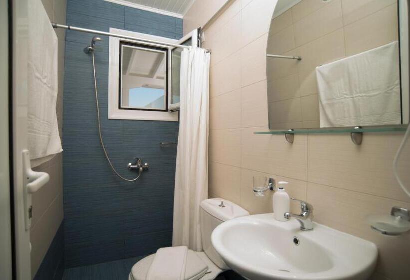 Triple Room Sea View, Oasis