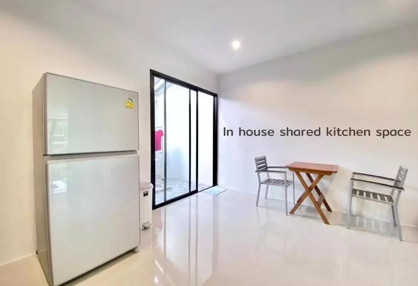 バルコニー付き１ベッドルームアパートメント, Pensiri House   Sha Extra Plus