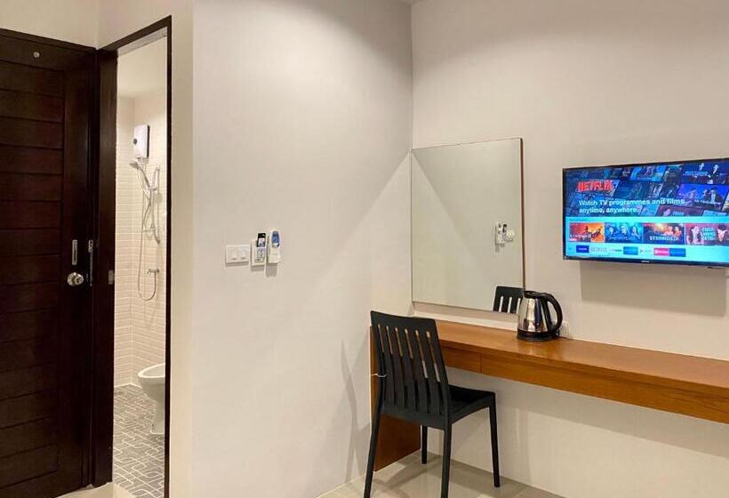 آپارتمان 1 خوابه با بالکن, Pensiri House   Sha Extra Plus