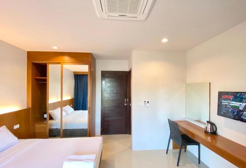 דירה בת חדר שינה 1 עם מרפסת, Pensiri House Sha Extra Plus