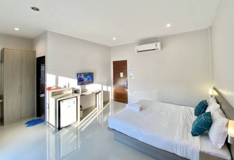 חדר סופריור עם מרפסת, Pensiri House Sha Extra Plus