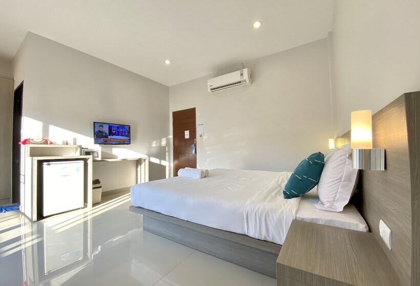 חדר סופריור עם מרפסת, Pensiri House Sha Extra Plus