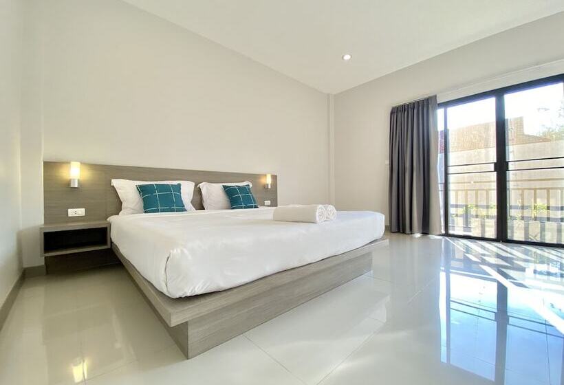 חדר סופריור עם מרפסת, Pensiri House Sha Extra Plus