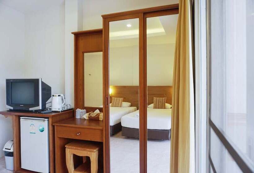 דירה בת חדר שינה 1 עם מרפסת, Pensiri House Sha Extra Plus