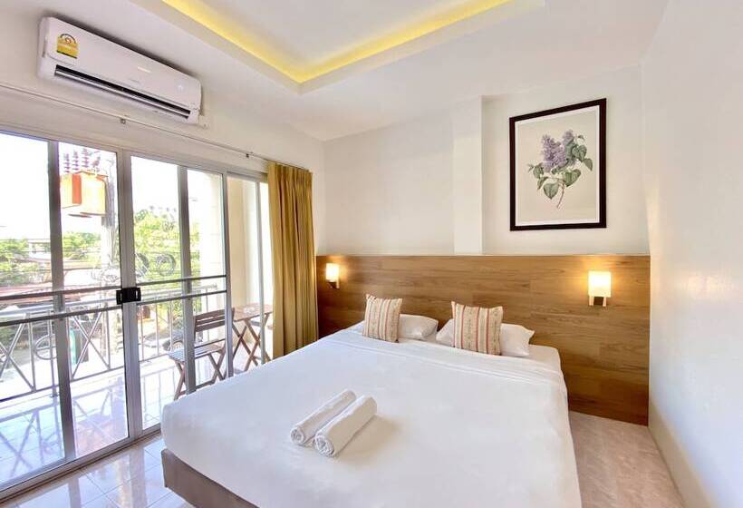 דירה בת חדר שינה 1 עם מרפסת, Pensiri House Sha Extra Plus