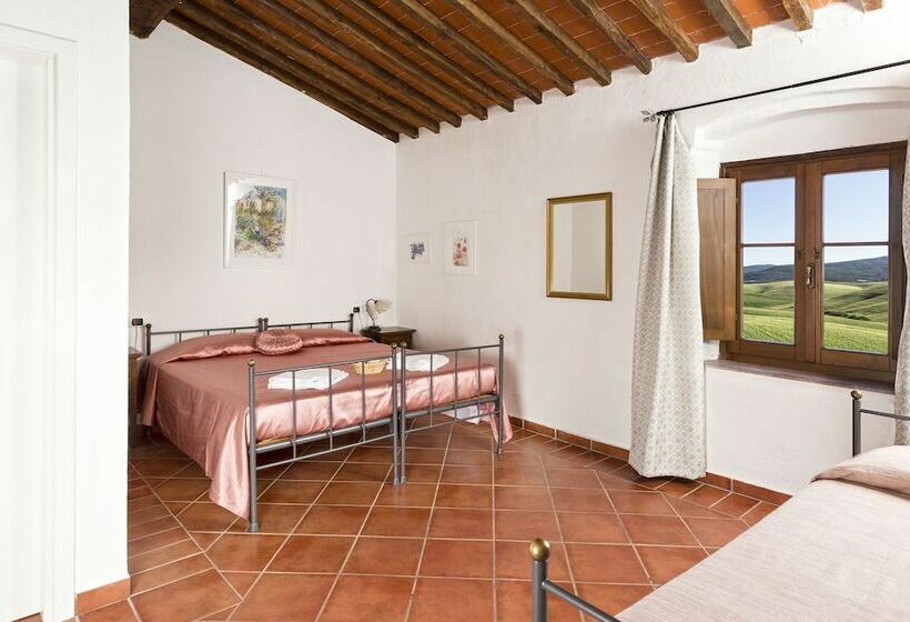 غرفة كلاسيكية ثلاثية, Poderino San Cristoforo