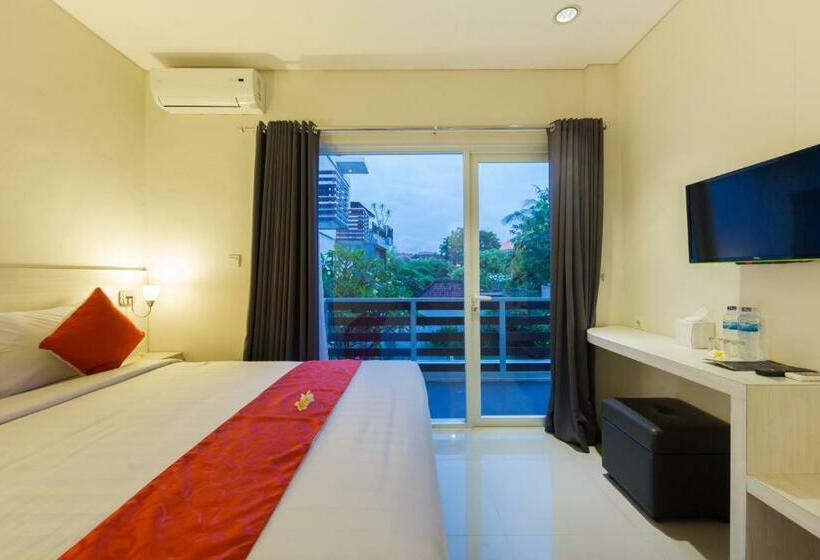 חדר דלוקס נוף בריכה, The Rinaya Canggu By Ecommerceloka