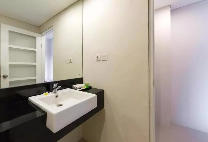 اتاق لوکس, The Rinaya Canggu By Ecommerceloka