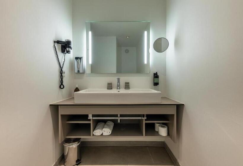 Классический Номер, Wirtshaus Post