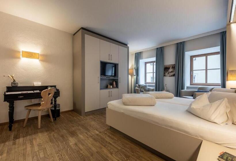 Классический Номер, Wirtshaus Post