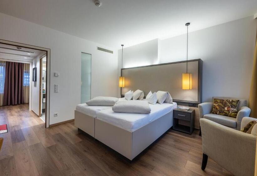 Люкс 2 Спальни, Wirtshaus Post