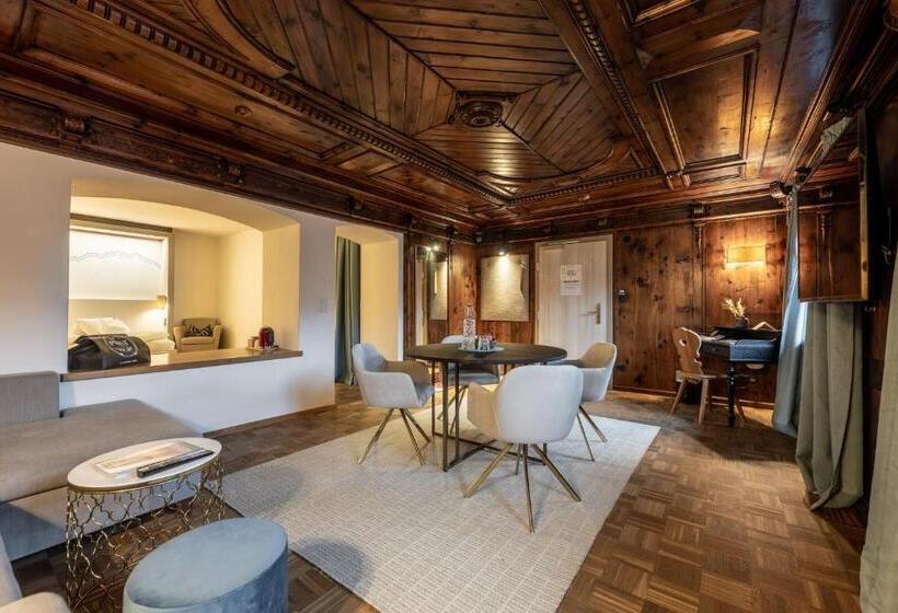 Полулюкс, Wirtshaus Post