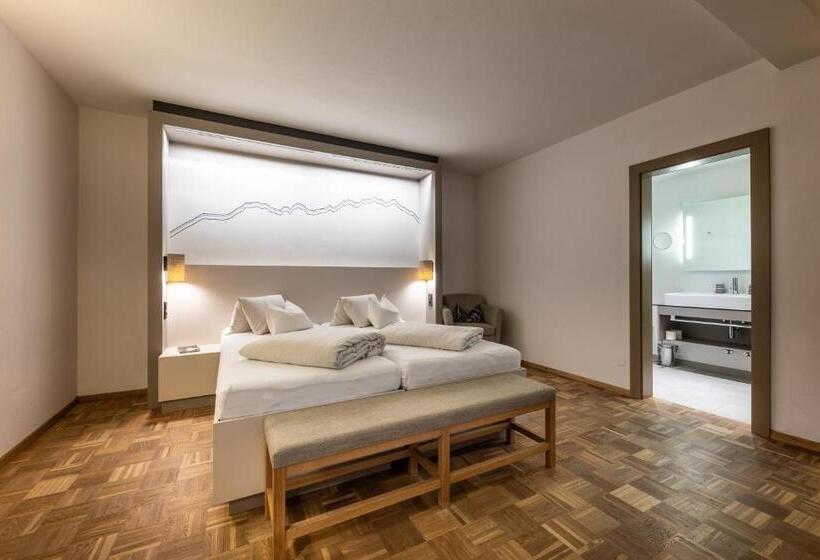 Полулюкс, Wirtshaus Post