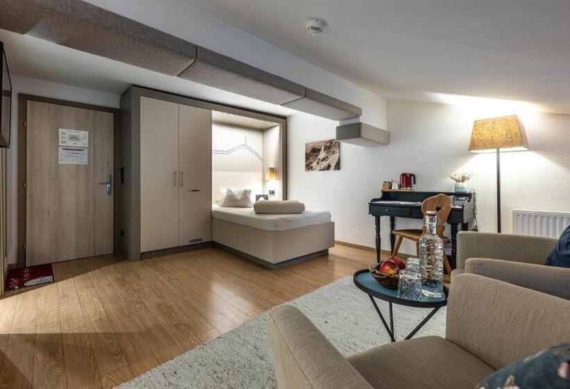 Классический Номер, Wirtshaus Post