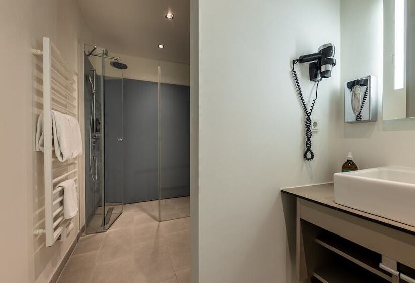 Классический Номер, Wirtshaus Post