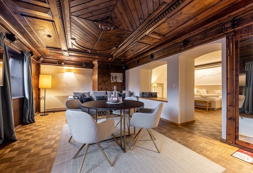 Полулюкс, Wirtshaus Post