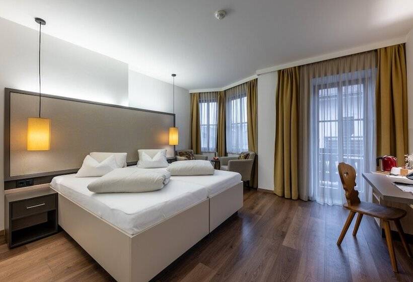 Люкс 2 Спальни, Wirtshaus Post