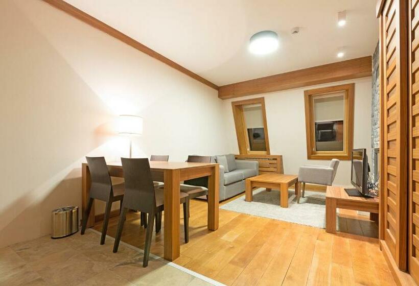 آپارتمان لوکس 1 خوابه, Aparthotel Vucko