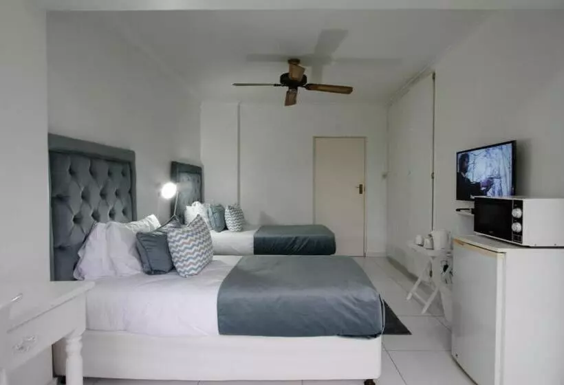 デラックスルーム, Kingston House B&b