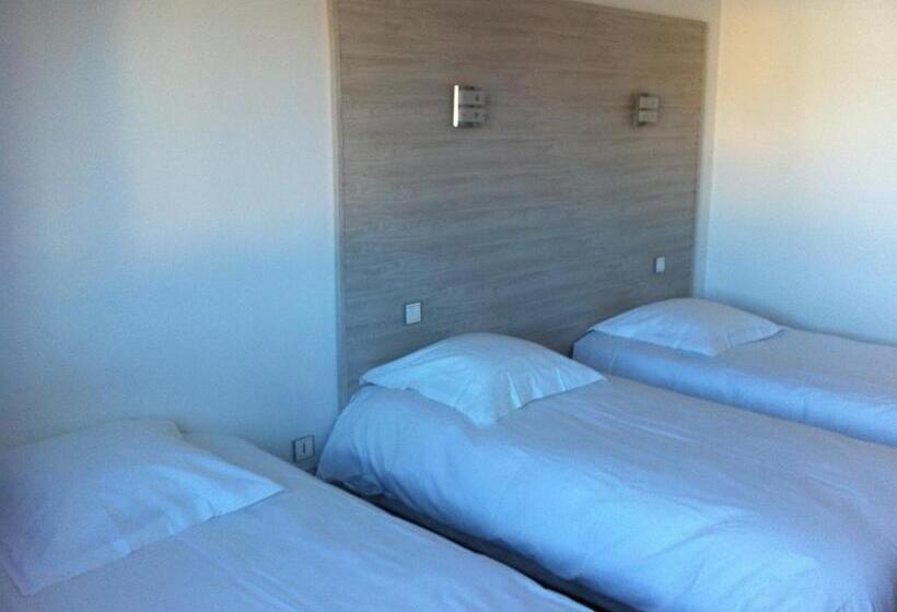 Номер Стандарт Трехместный, Fasthotel L Eldorado