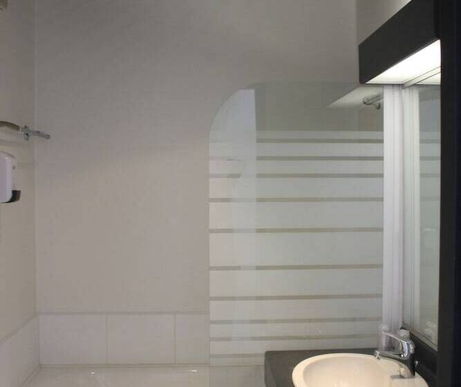 Номер Стандарт, Fasthotel L Eldorado