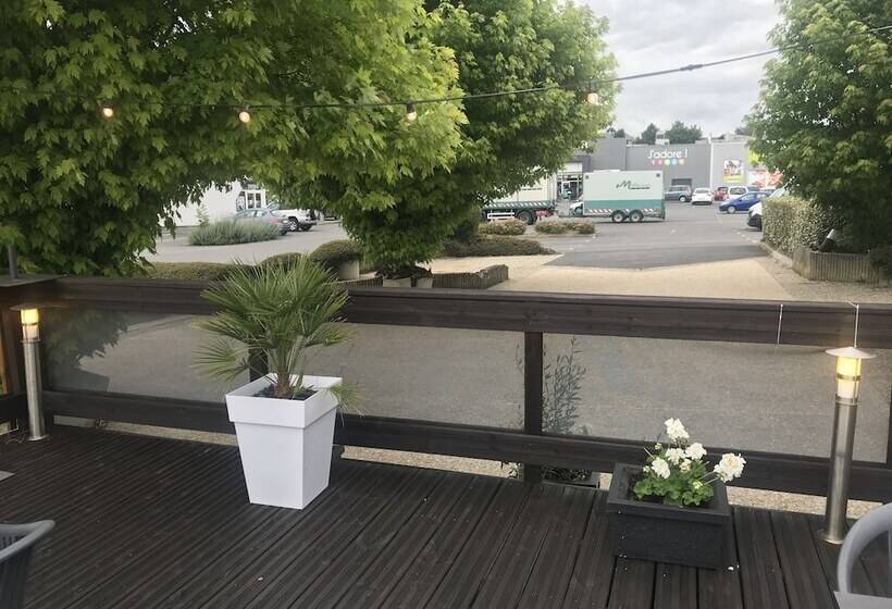 Номер Стандарт Трехместный, Fasthotel L Eldorado