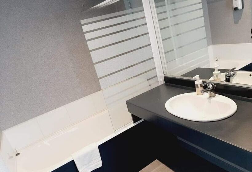 Номер Стандарт Трехместный, Fasthotel L Eldorado