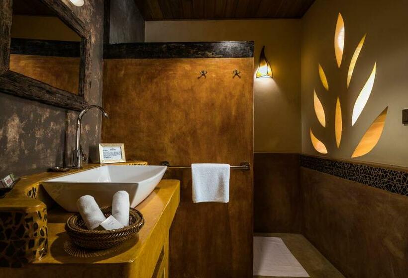 Номер Superior Вид на Горы, Yasmin Hill Longevity Resort Former Galavilla Boutique Hotel & Spa