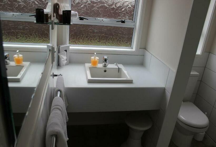 חדר סטודיו סטנדרד, Asure Green Gables Motel