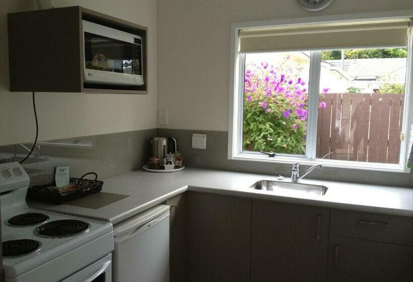 חדר סטודיו סטנדרד, Asure Green Gables Motel