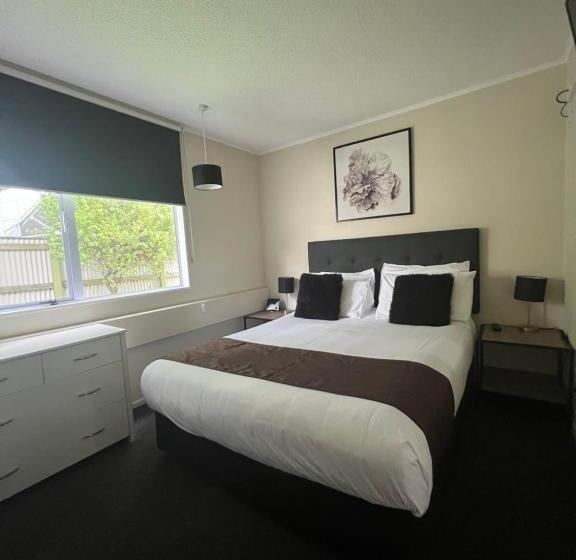 דירת חדר, Asure Green Gables Motel