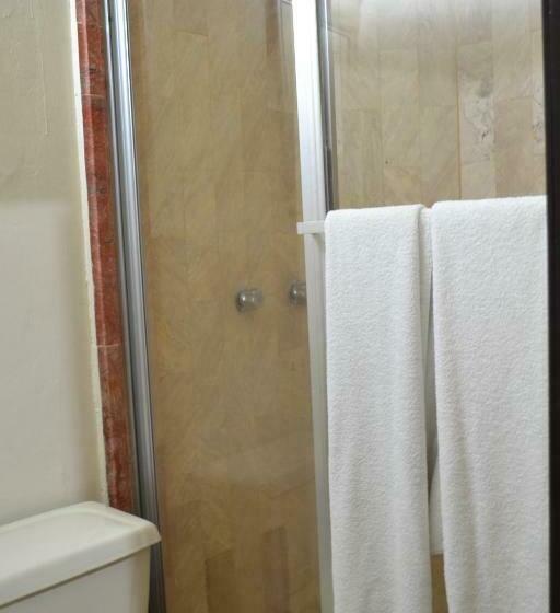 스탠다드 룸 킹사이즈 침대, America Centro