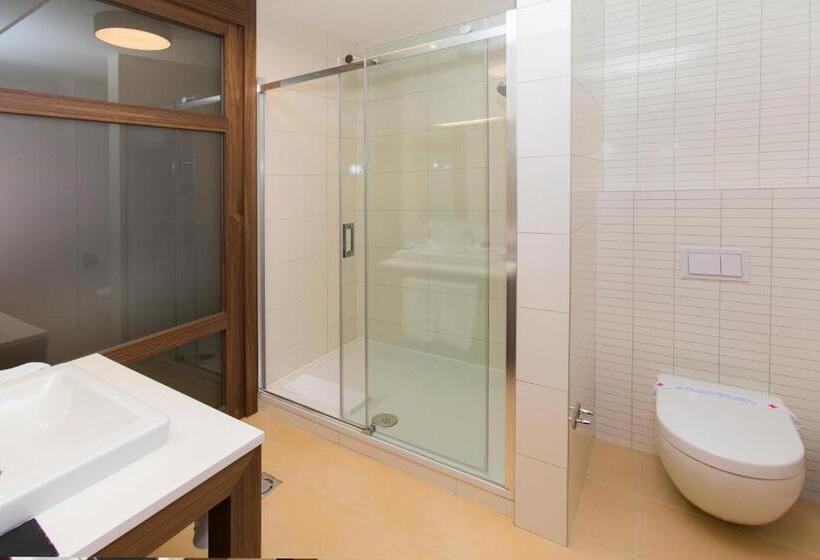 آپارتمان 3 خوابه, Aparthotel Vucko