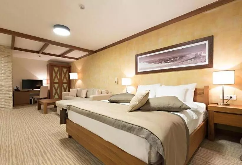 سوییت خانوادگی, Aparthotel Vucko