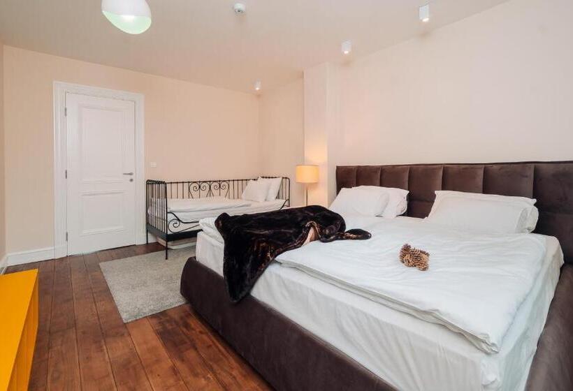 آپارتمان 3 خوابه, Aparthotel Vucko