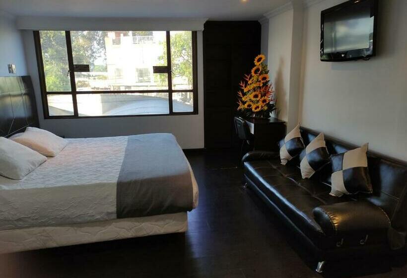 标准间, Ejecutivo Av La Esperanza