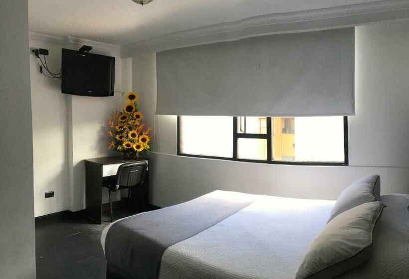 标准间, Ejecutivo Av La Esperanza