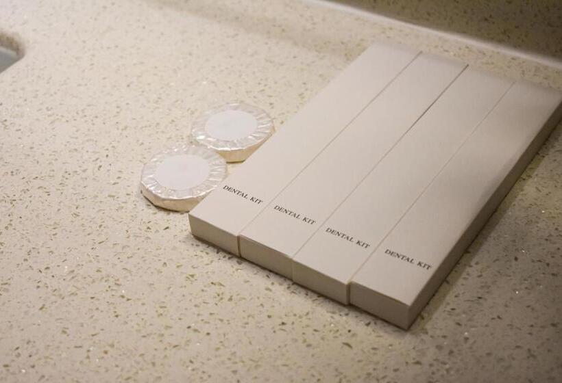 جناح عائلي, Best Western Plus  Subic