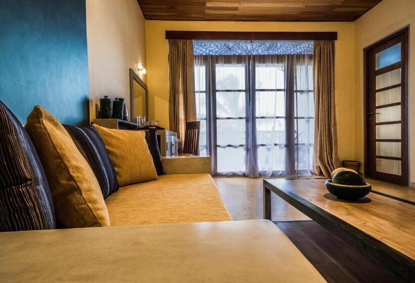 Номер Deluxe Вид на Горы, Yasmin Hill Longevity Resort Former Galavilla Boutique Hotel & Spa