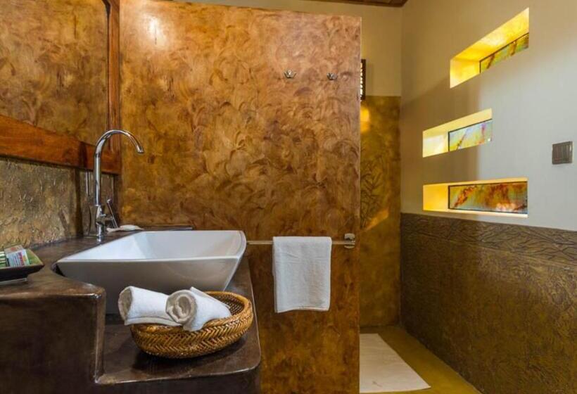 Номер Superior Вид на Горы, Yasmin Hill Longevity Resort Former Galavilla Boutique Hotel & Spa