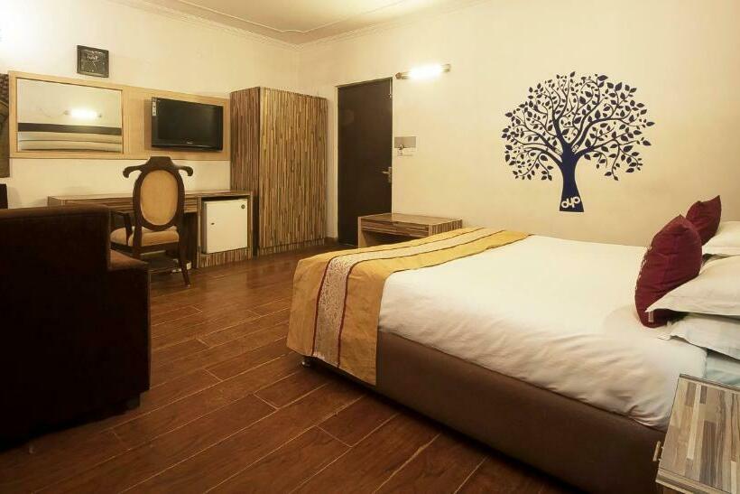 غرفة ديلوكس, Golden Leaf