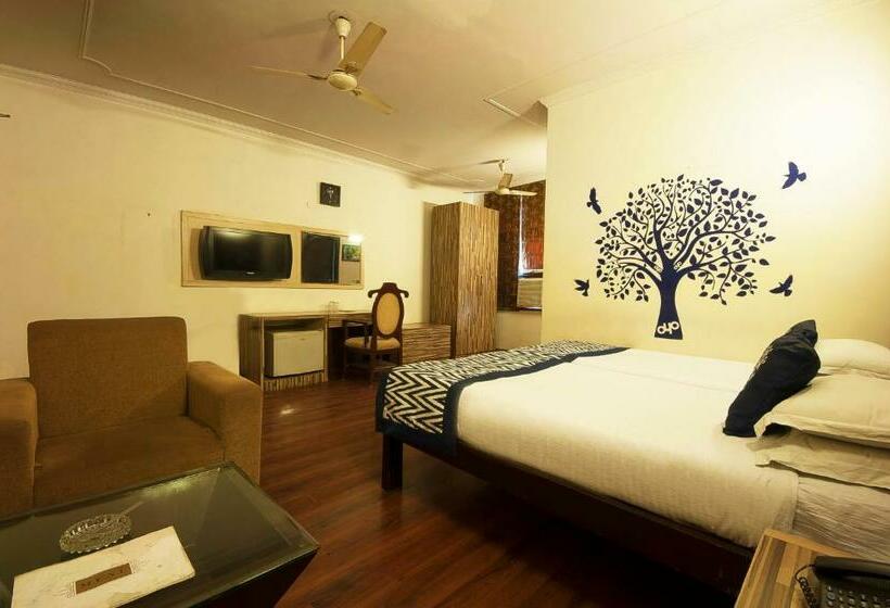 غرفة ديلوكس, Golden Leaf