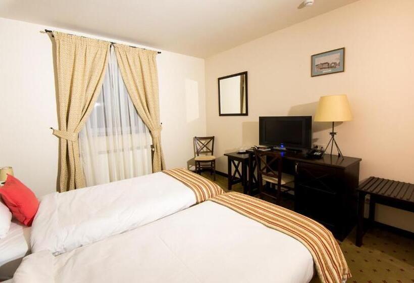 غرفة قياسية, Gradina Morii