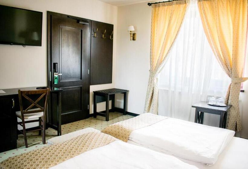 ‫فيلا غرفة نوم واحدة, Gradina Morii